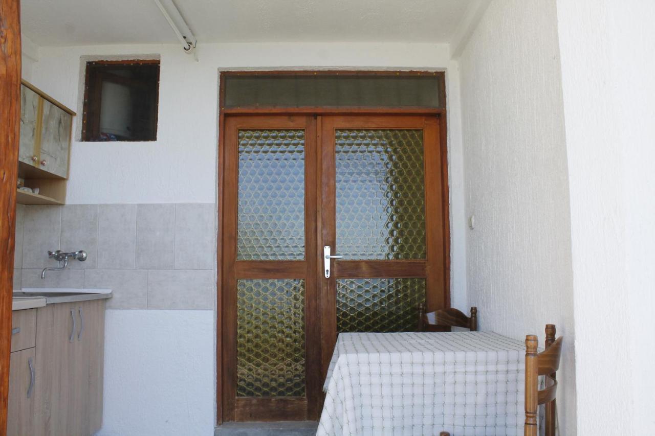 Pataki Studios Petrovac Екстериор снимка